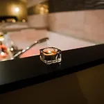 La Romantique Avec Jacuzzi Au Coeur De Ξενοδοχείο με διαμερίσματα Περπινιάν
